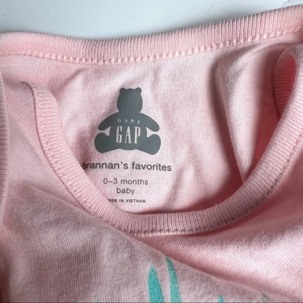 Gap Baby Flutter Sleeve  DAD Graphic Style Snap Closure Onesie Sz 0-3M